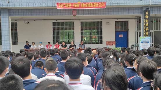 “青春自護(hù)，平安校園”防溺水安全教育宣講進(jìn)校園——高沙鎮(zhèn)中學(xué)