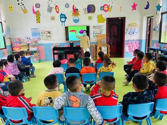 金稱市鎮(zhèn)中間幼兒園“保護(hù)生命，拒絕毒蘑菇”主題宣傳運(yùn)動消息稿