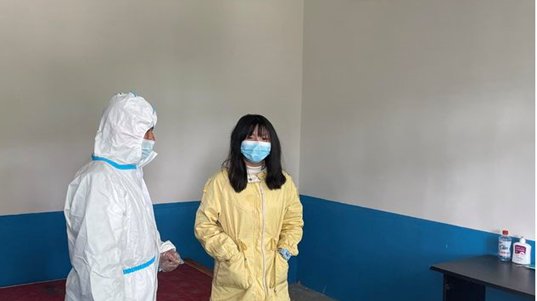 洞口縣茶場黌舍疫情防控演練提拔師生應急處置能力