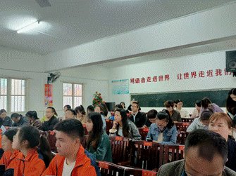 洞口縣山門鎮(zhèn)中學(xué)開展語文教學(xué)運(yùn)動