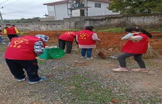 傳承雷鋒精神 樹立時代新風   ——記橫溪中學學雷鋒自愿運動