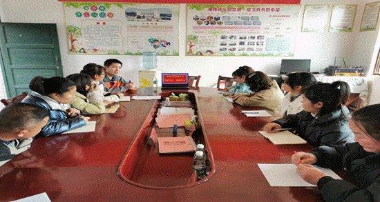 新寧縣白沙中間幼兒園開展消防安全演練運(yùn)動