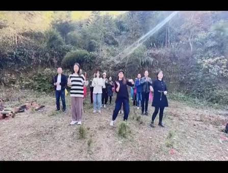 激揚(yáng)生活風(fēng)帆  開拓團(tuán)隊(duì)研修——