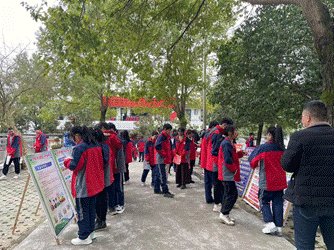 石江鎮(zhèn)開展“禁毒、安全宣傳運動”進校園運動。