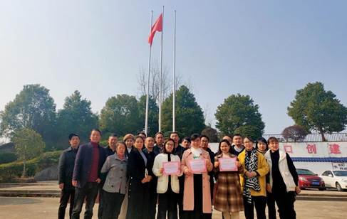 校際交流促發(fā)展，共同提高共提拔