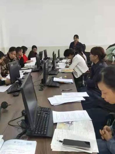 凝百家伶俐       造高效課堂