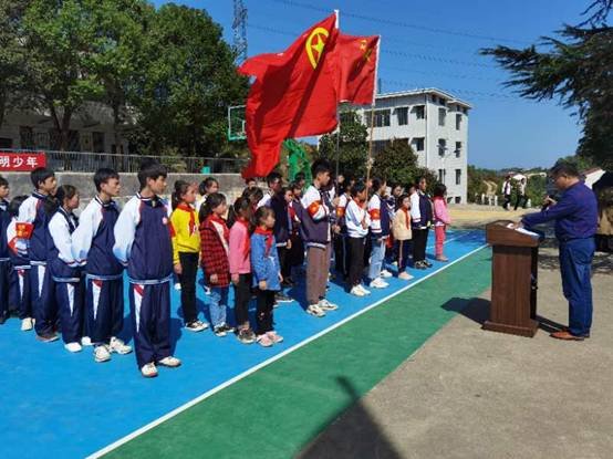校際聯(lián)誼搭平臺(tái)，師生共同窗雷鋒