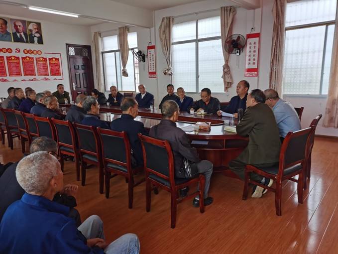 武岡市雙牌鎮(zhèn)中間黌舍退休黨員新時(shí)代文明實(shí)踐運(yùn)動(dòng)暨