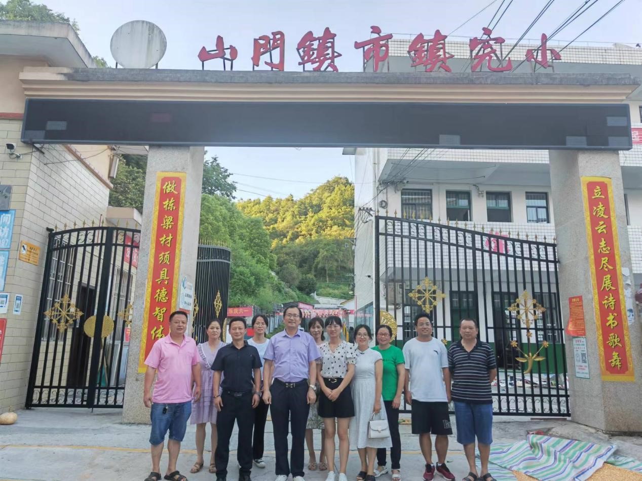 精準幫扶促發(fā)展，凝心聚力共奮進