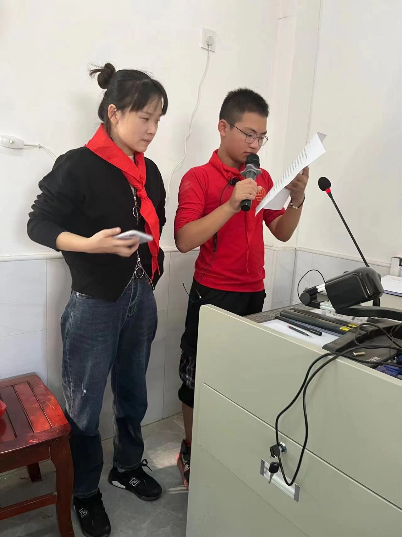 童心獻(xiàn)禮二十大，強(qiáng)國有我新征程