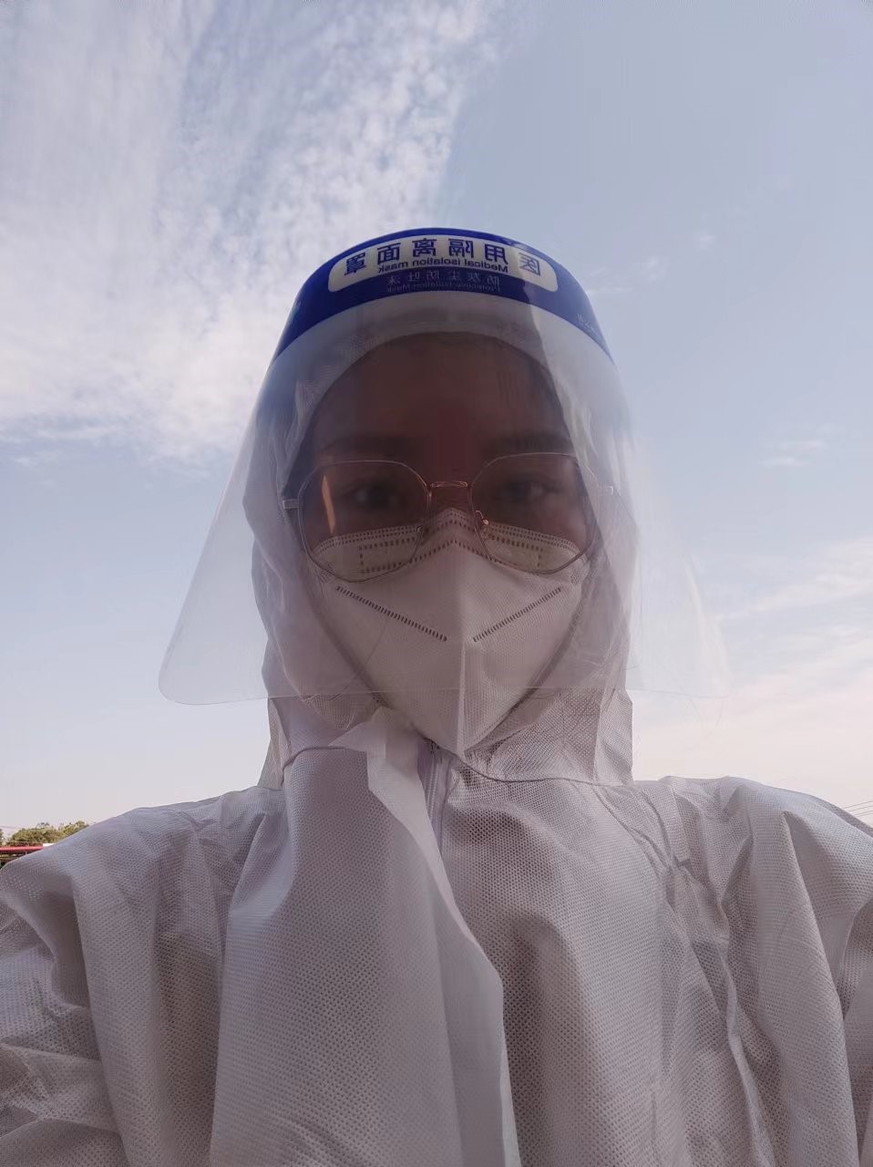 邵陽縣金稱市鎮(zhèn)中學(xué)：疫情防控、志愿服務(wù)、教育教學(xué)三不誤