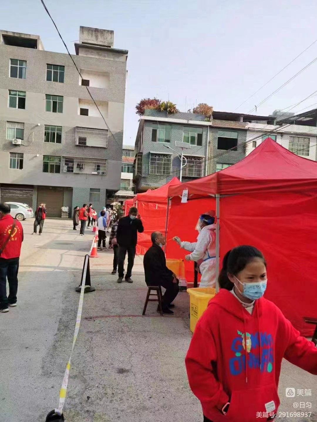 凝心聚力筑堡壘，抗擊疫情當先鋒