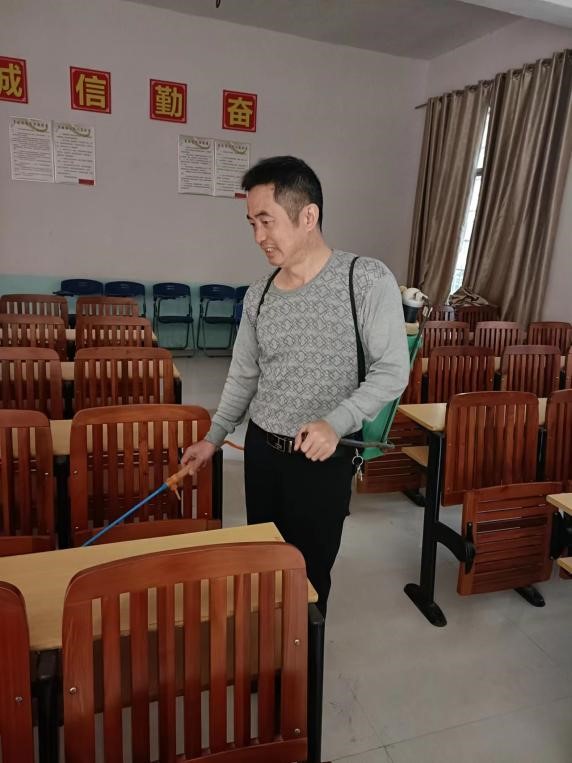 堅定信心戰(zhàn)疫情，同舟共濟筑防線