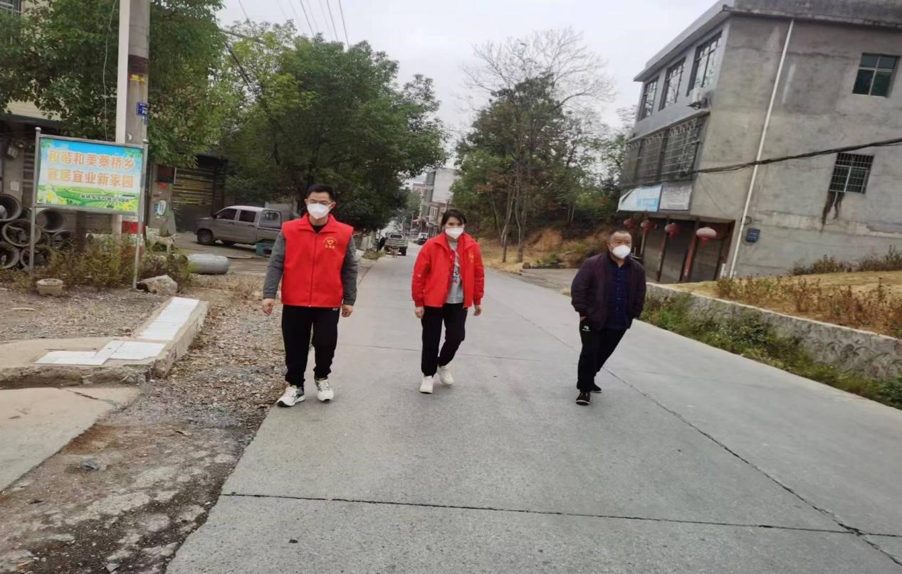 并肩戰(zhàn)疫 、志愿同行--蔡橋鄉(xiāng)小學(xué)聯(lián)合支部志愿者  助力防疫攻堅戰(zhàn)紀(jì)實