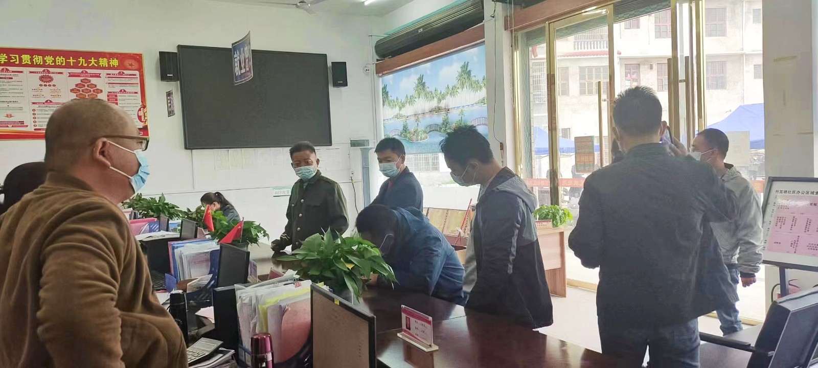 師者逆行，疫往無前