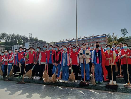 塘渡口中學開展志愿者服務活動 ——-共創(chuàng)文明城市、共建文明校園