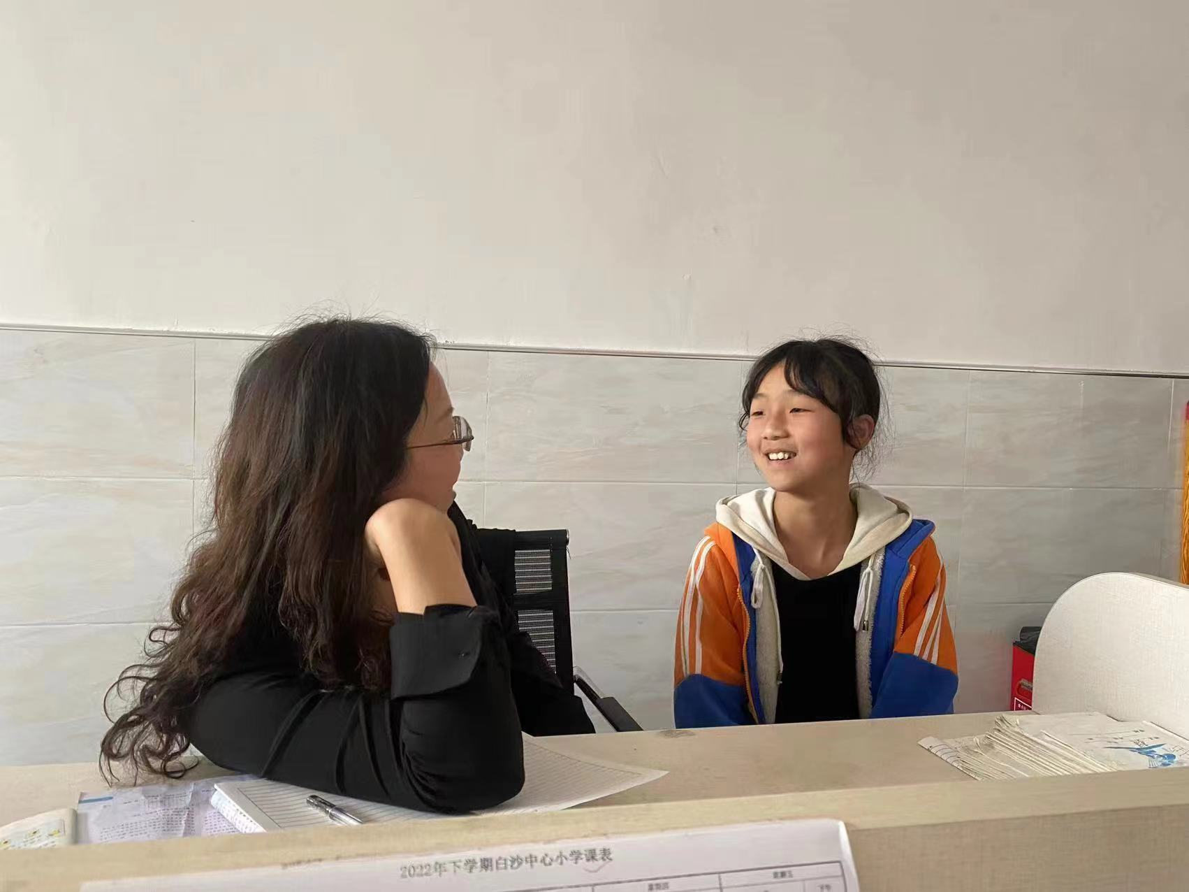 新寧縣白沙中心小學(xué)多措并舉開展“利劍護蕾”防性侵專題教育