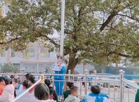 不忘初心學(xué)雷鋒，牢記使命見行動