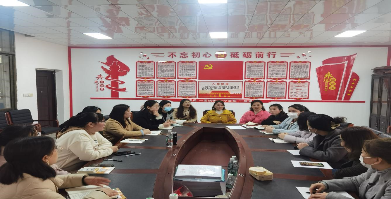 以研助教促成長(zhǎng) 主題研修展鋒芒