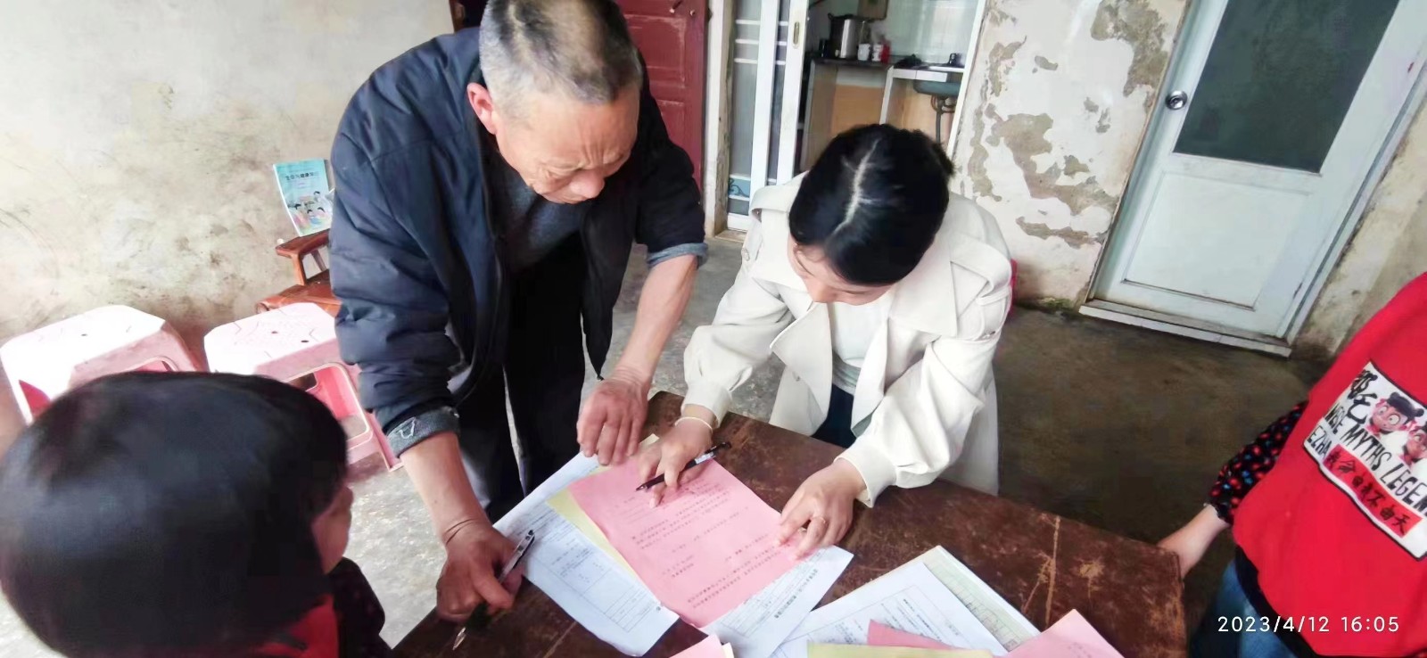 家校合作，讓愛(ài)與責(zé)任同行