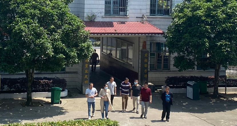 筑牢學(xué)校健康防線，共建營養(yǎng)竹中校園