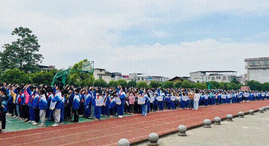 “法治宣傳進(jìn)校園，普法教育助成長(zhǎng)”——金稱市鎮(zhèn)中心完全小學(xué)“法治宣傳進(jìn)校園”活動(dòng)
