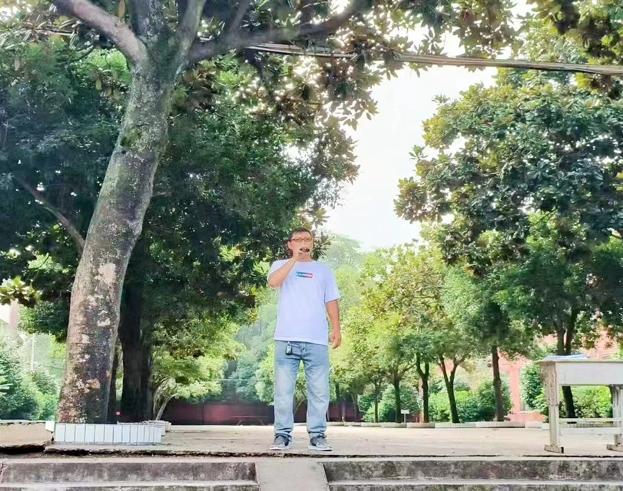 下花橋鎮(zhèn)中心完小新學期開學典禮