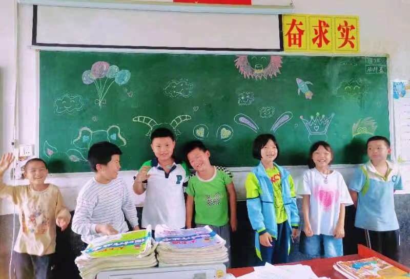 《關(guān)愛(ài)特殊學(xué)生：板橋小學(xué)的暖心教育》