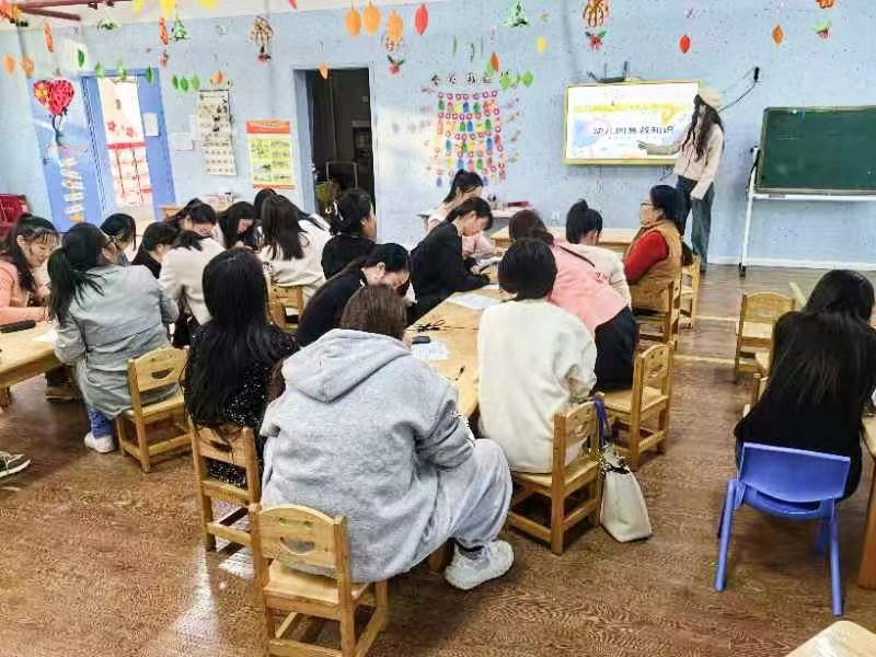 強(qiáng)化急救知識(shí)，守護(hù)幼兒成長(zhǎng)