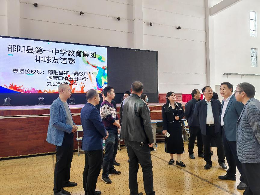 塘渡口鎮(zhèn)玉田初級中學(xué)參加集團(tuán)排球友誼賽