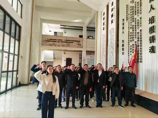 揚清正廉潔之風(fēng)，辦人民滿意教育
