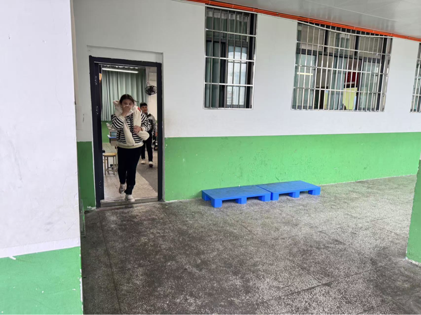 消防演練筑防線，平安幸福滿校園
