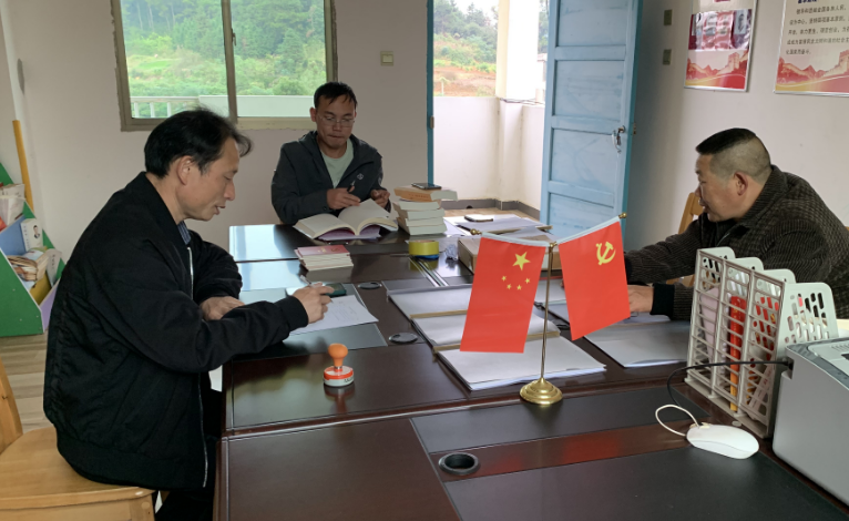 “黨建紅”+“火焰藍” 筑牢消防安全防線