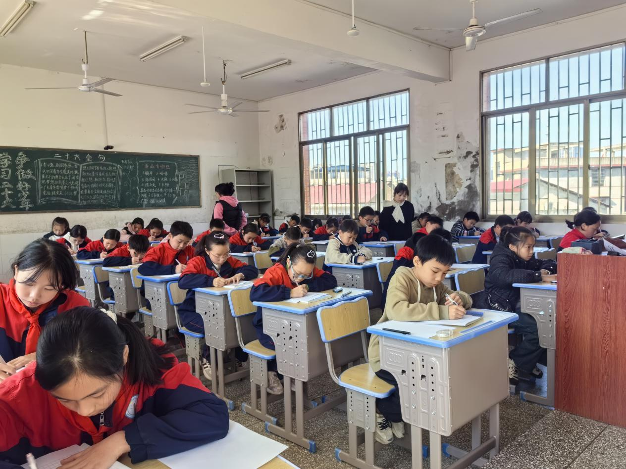 北塔小學(xué)成功舉辦2024年秋季“大單元·強素養(yǎng)”學(xué)生習(xí)作現(xiàn)場比賽
