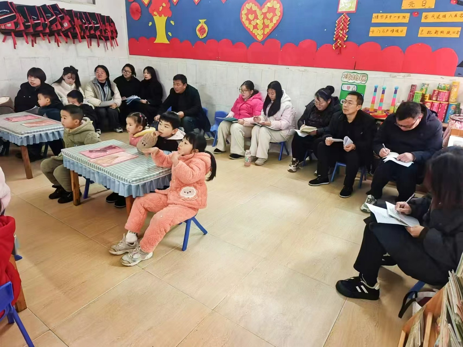 攜手教研春常在，共促成長(zhǎng)花常開