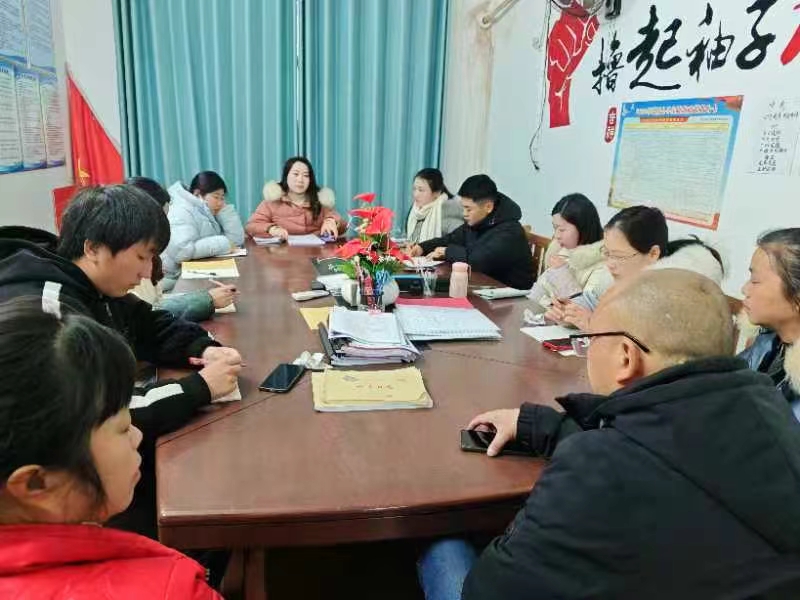 護(hù)航開學(xué)季 全力保平安