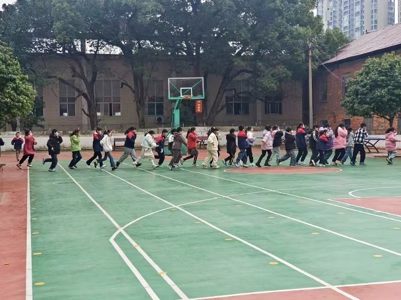 北塔小學上學期緊急疏散演練圓滿成功