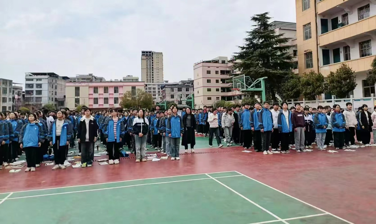 五峰鋪鎮(zhèn)青云中學(xué)隆重舉行2025年春季開學(xué)典禮