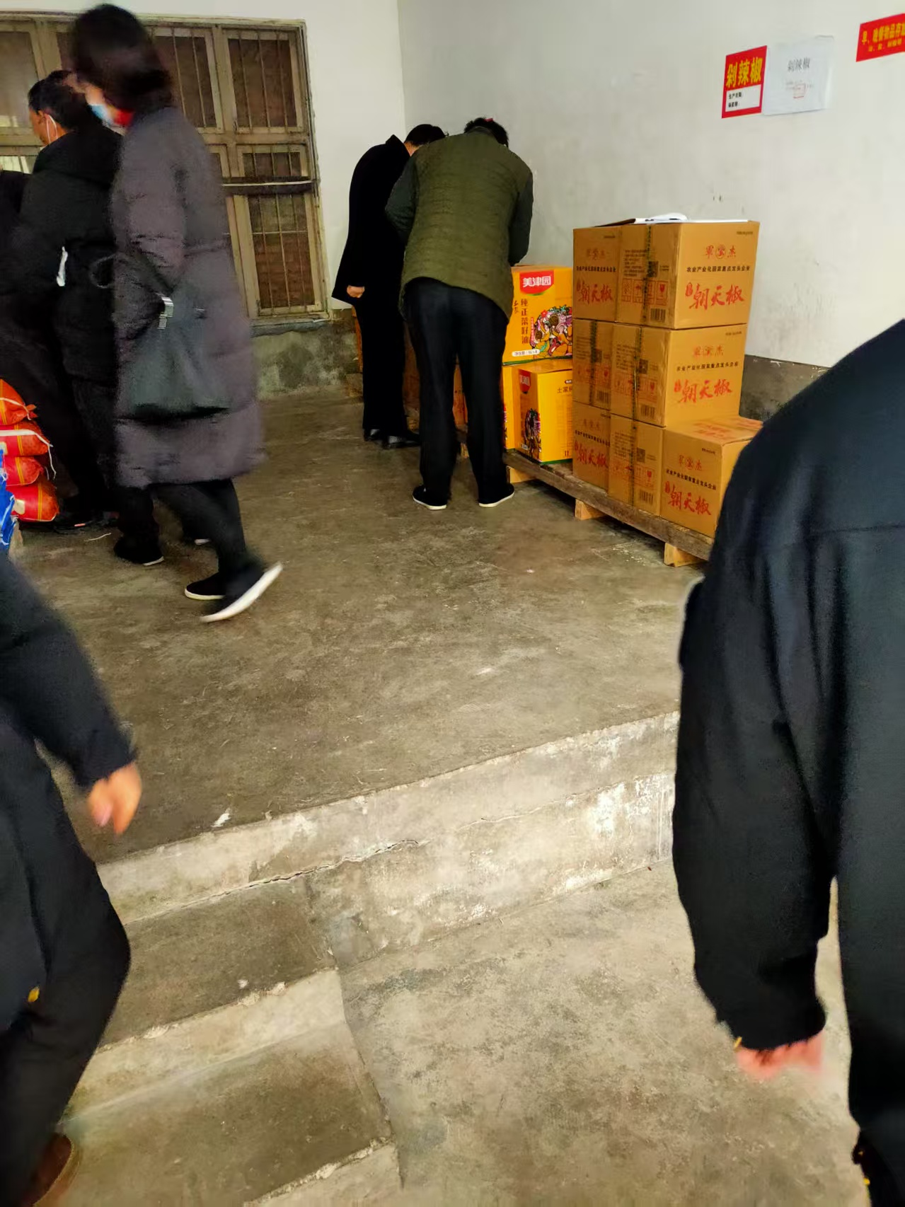 多個部門聯(lián)合檢查，保障師生食品安全
