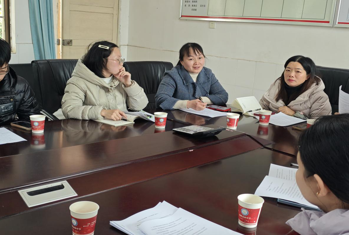邵陽縣心理健康跨校際聯(lián)合教研活動金稱市鎮(zhèn)中心學(xué)校初中組在我校成功舉行