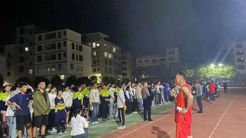夜間疏散演練，增強安全意識