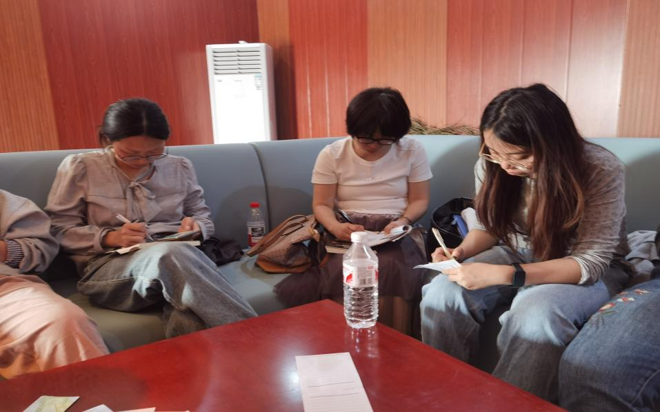 隆回縣高中心理健康教研組：以卡為介，靜聽“心”聲