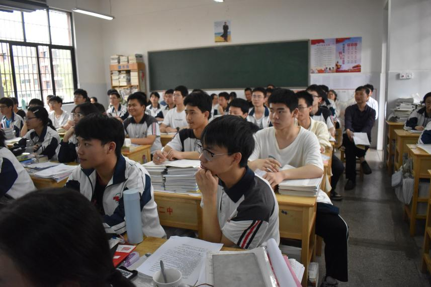 武岡一中到隆回二中聽課研討學習交流