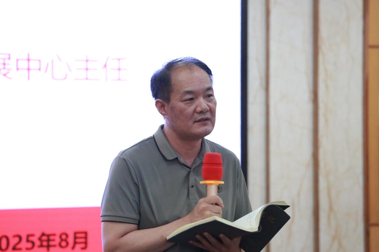 結(jié)業(yè)匯報顯真章，專家把脈引航向